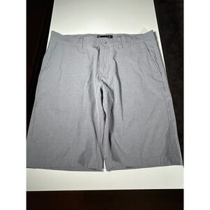 Travis Mathew Men Gray Performance Golf Shorts Size 34 Flat Front Stretch